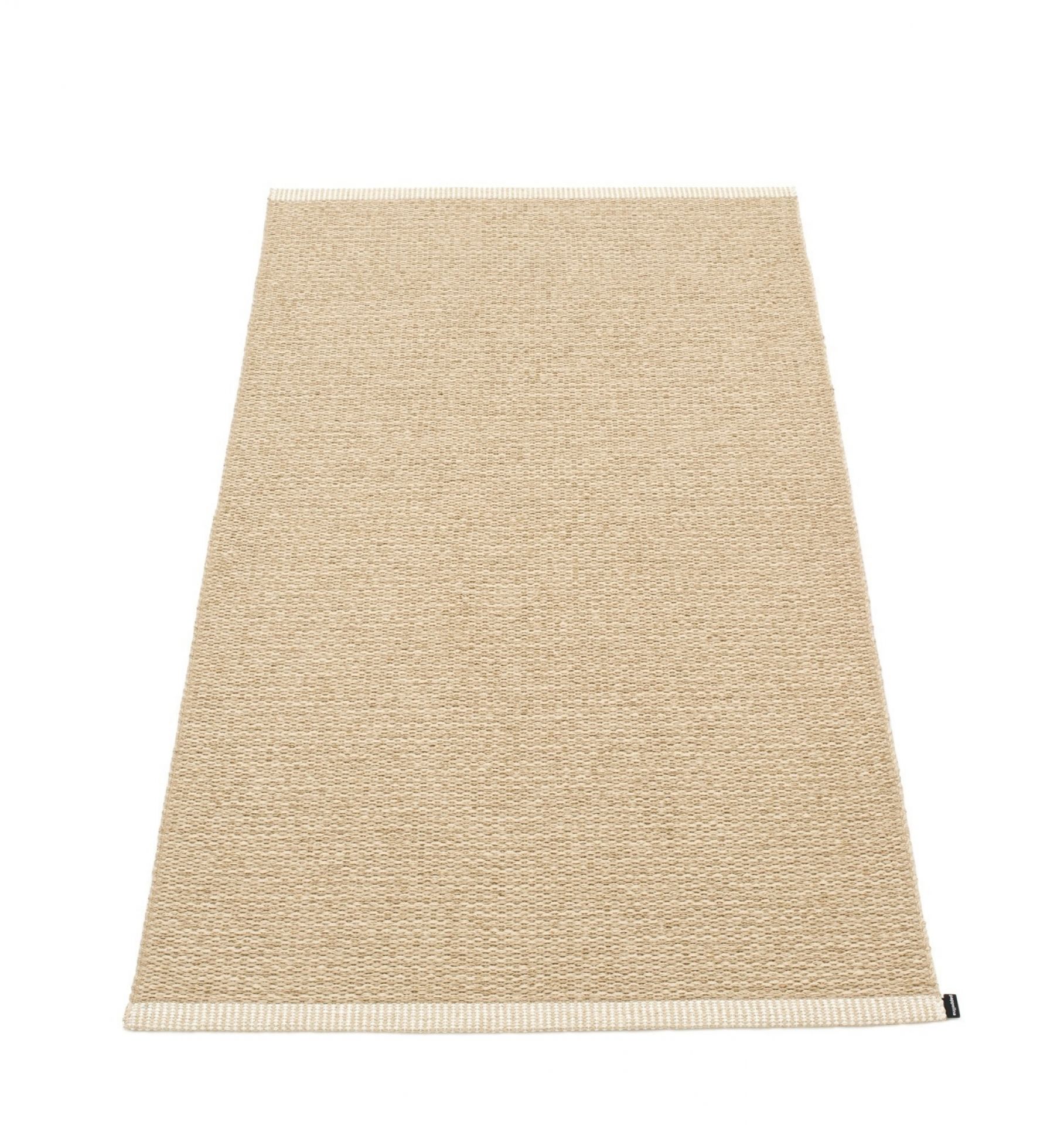 Beiger Pappelina Teppich "Mono" 85x160 cm aus Kunststoff, gewebt und pflegeleicht. Moderner Bodenbelag.